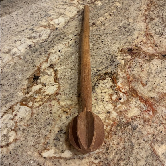 Antique 1900’s Primitive Carved Wood Mixer/ Whisk   Spin Between Hands - 14” - Picture 8 of 8